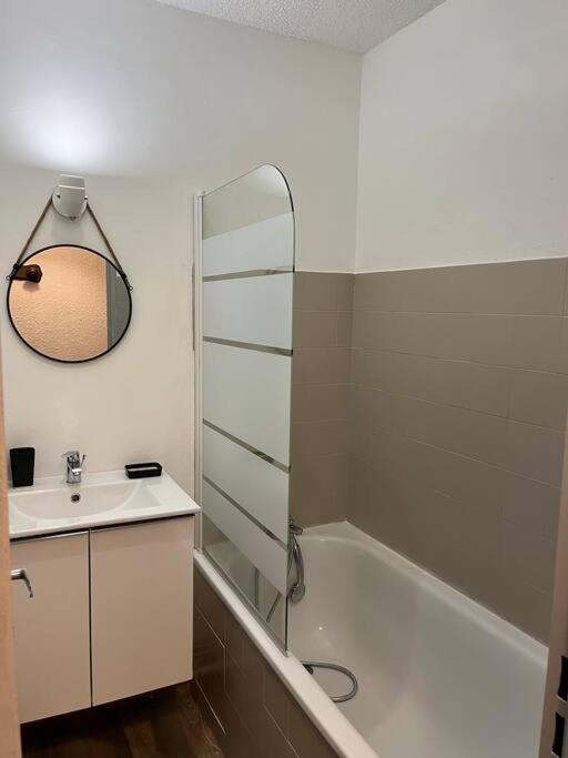 Appartement Moderne & Chaleureux Gréoux-les-Bains Exteriér fotografie
